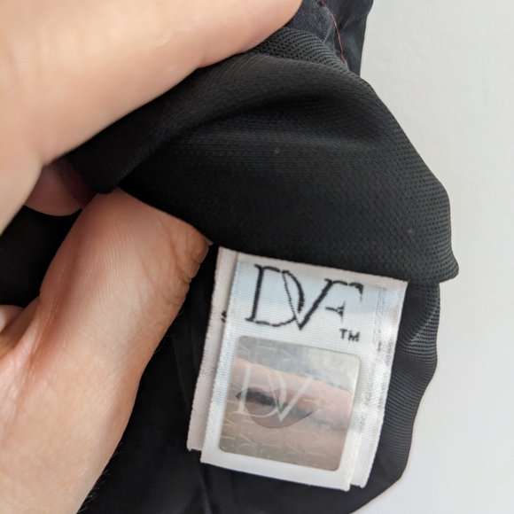 Diane von Furstenberg black sleeveless blouse in viscose and silk - Size M - Picture 10 of 12